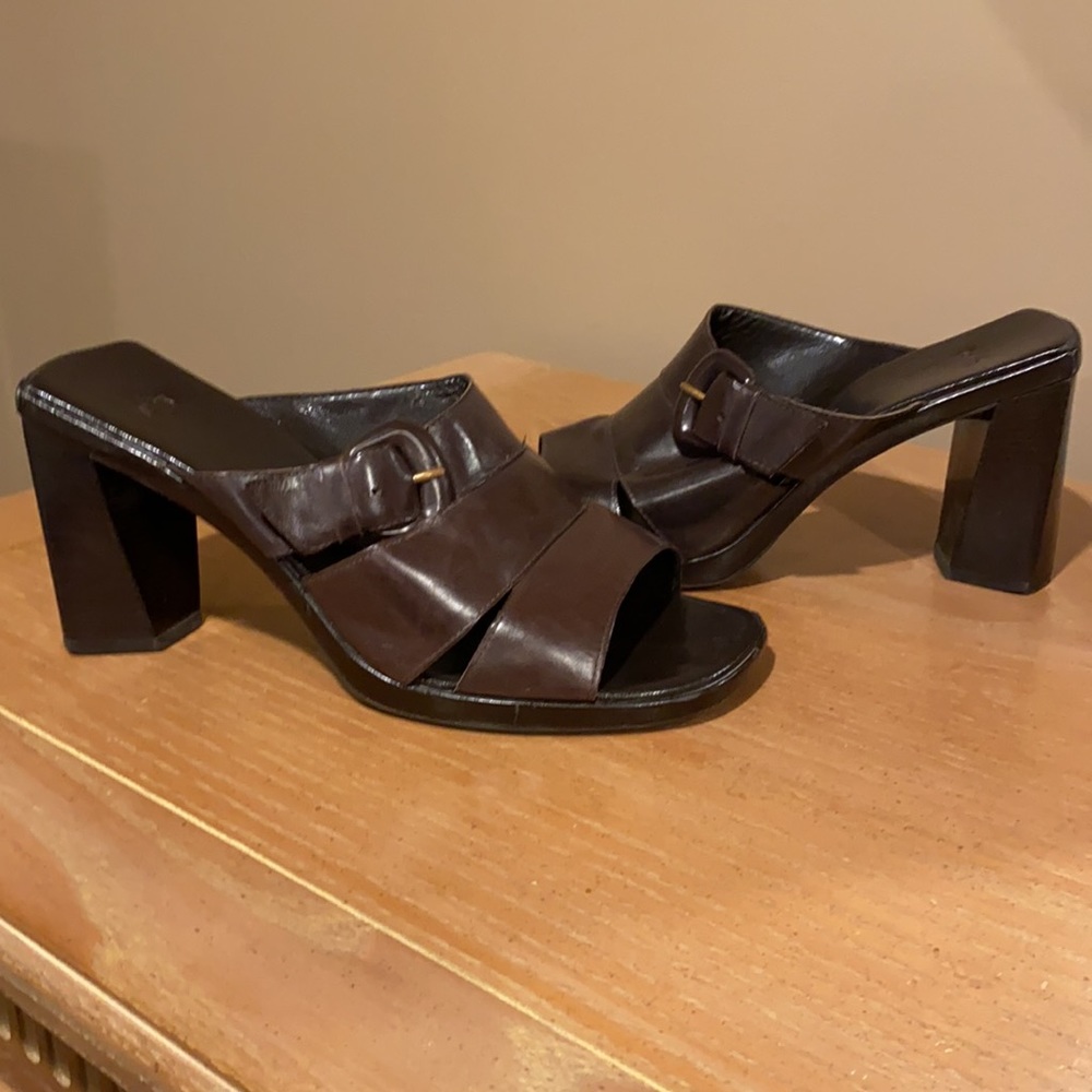 Enzo Angiolini Brown leather slide on heels with buckle accent